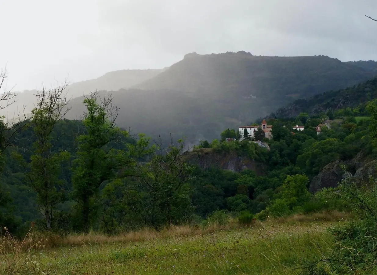 Pretty House En Auvergne Rentieres France